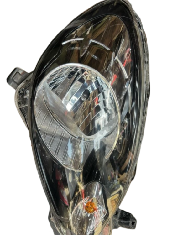Amaze Headlight (Second hand