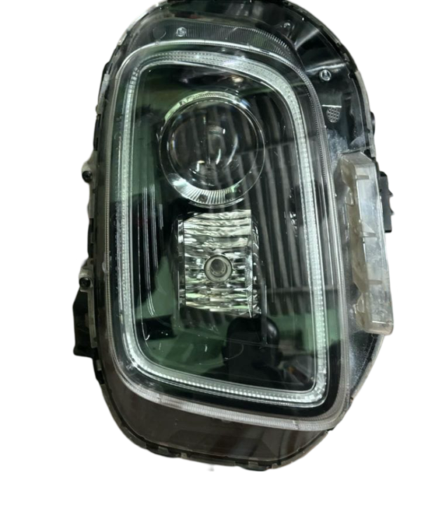 Venue Headlight (Second Hand)